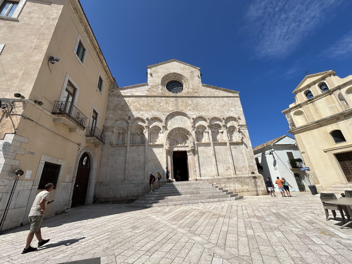 cattedrale-purificazione-termoli.jpg